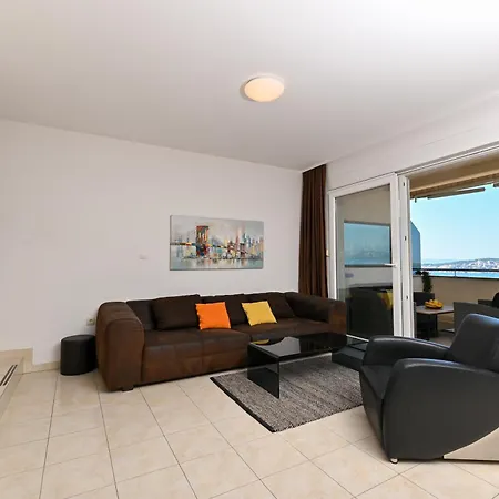 Apartment Sunny Place With Sea View *