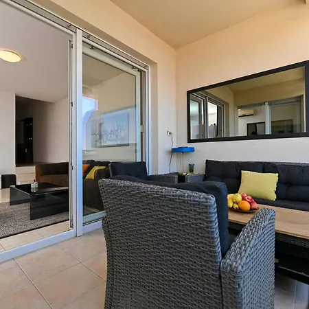 Apartment Sunny Place With Sea View Trogir
