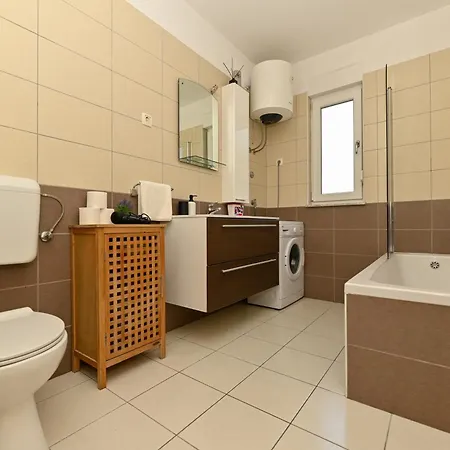Apartment Sunny Place With Sea View *