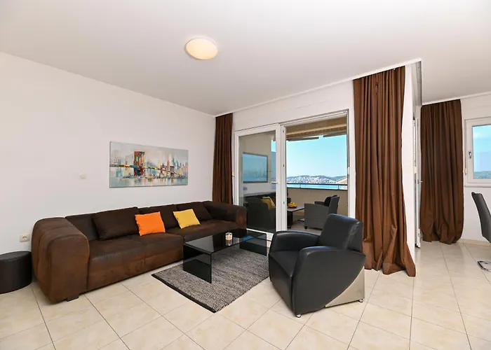 アパート Sunny Place With Sea View *