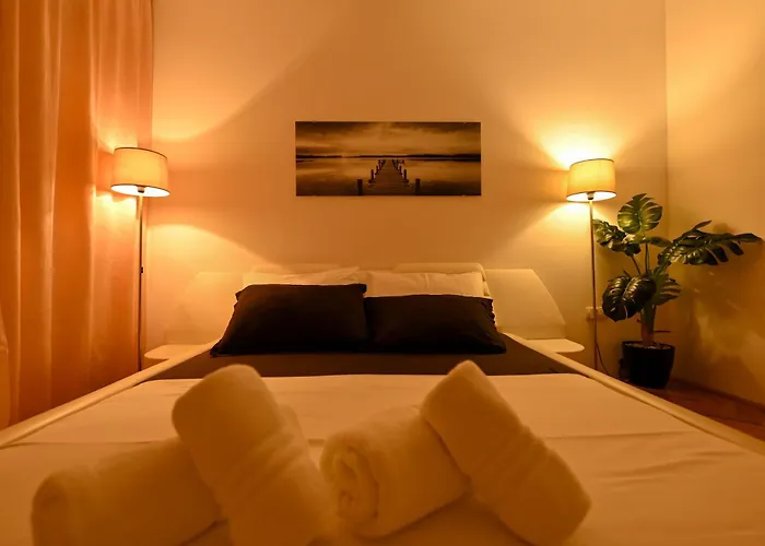 Sunny Place With Sea View アパート *