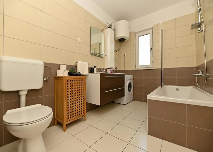 アパート Sunny Place With Sea View *