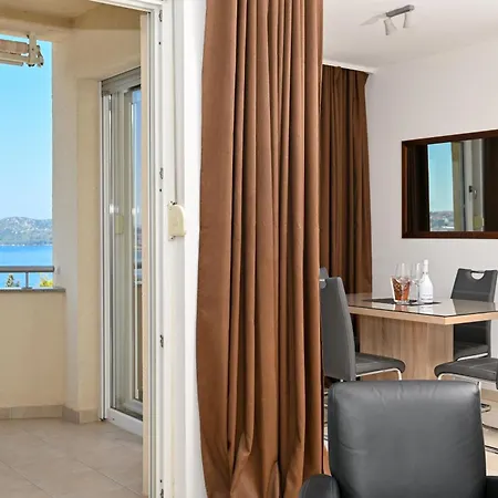 Sunny Place With Sea View Lägenhet Trogir